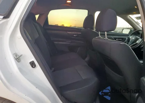 2017 Nissan Altima 2.5 из США, поврежденный, VIN 1N4AL3AP3HC296947